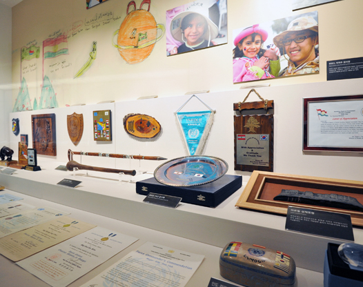 Showcase for Memorabilia from Dispatched Areas