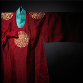 Gollyongpo (a Red Dragon Robe), the Coronet and Boots of Imperial Prince Yeong
