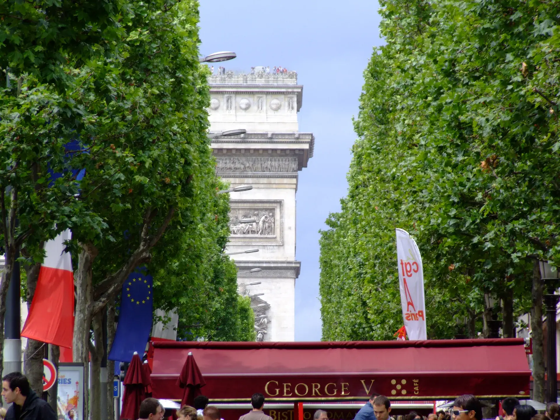 Arc de Triomphe de l'Etoile, George V, Avenue des Champs-Elysees